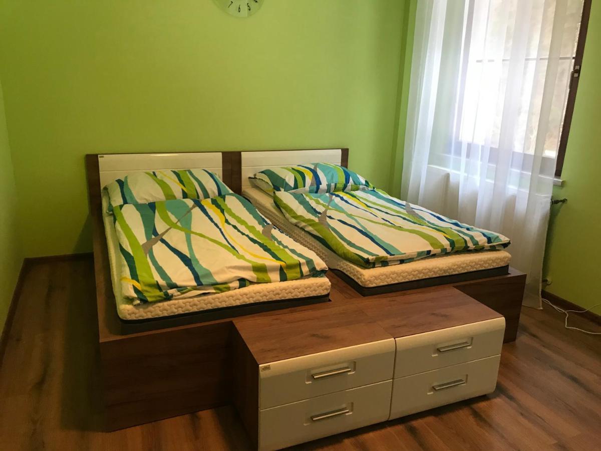 Krusne Hory - Klinovec 2 Km- Jachymov 2-4 Osoby Apartman Kültér fotó